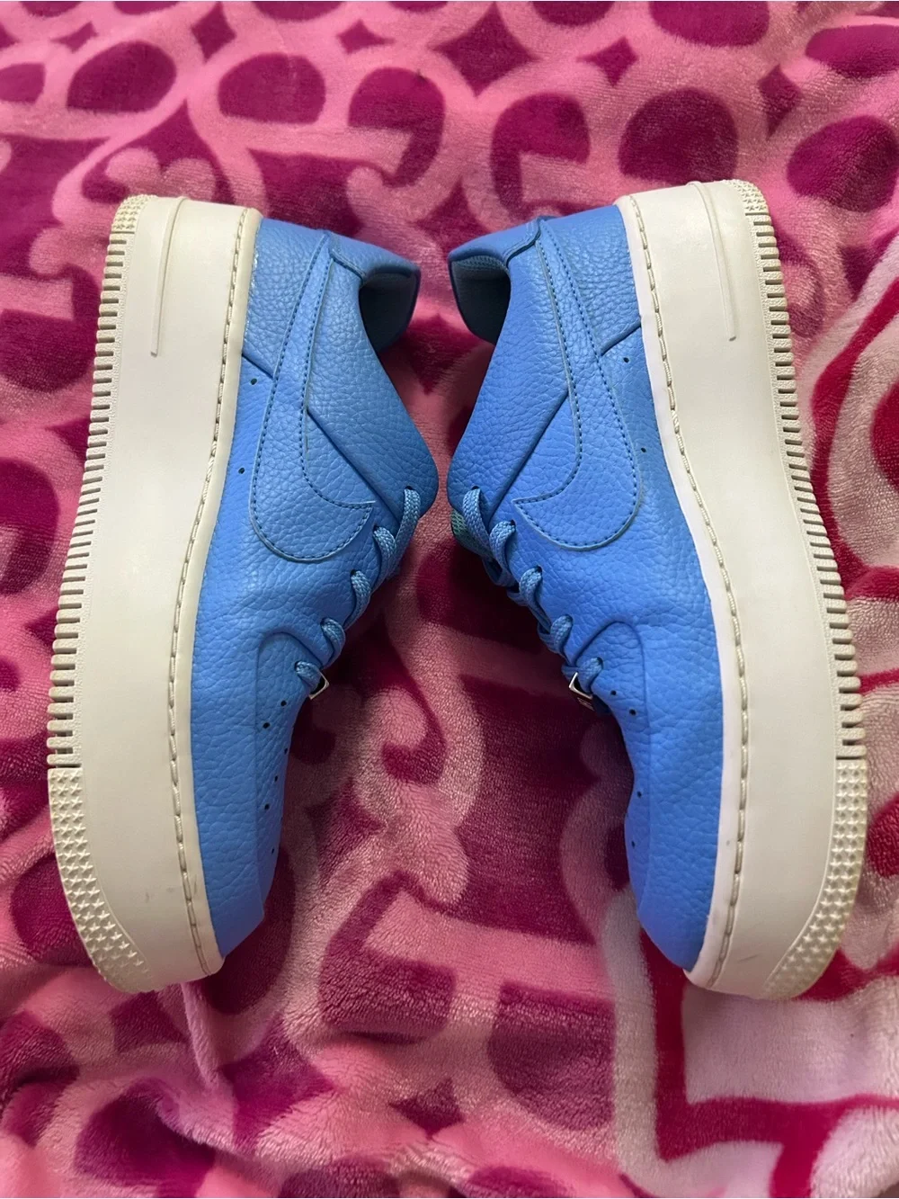 Nike Air Force 1 Low in Light Blue with Silver Lace Jewel